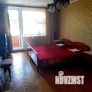 3-к квартира, посуточно, 66м2, 2/5 этаж