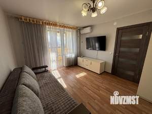 1-к квартира, посуточно, 37м2, 3/9 этаж