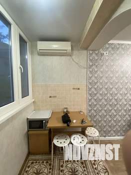 Студия квартира, посуточно, 25м2, 1/5 этаж