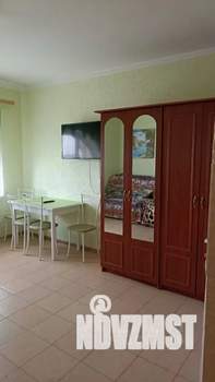 2-к квартира, посуточно, 45м2, -1/3 этаж