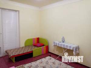 2-к квартира, посуточно, 44м2, 1/2 этаж