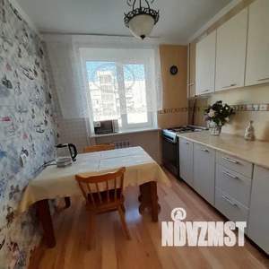 2-к квартира, посуточно, 50м2, 7/9 этаж