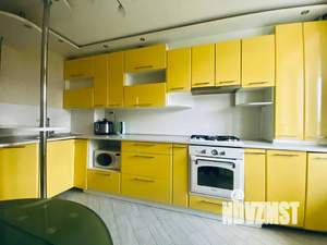 3-к квартира, посуточно, 67м2, 4/9 этаж