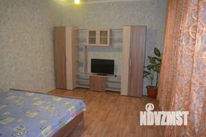 3-к квартира, посуточно, 60м2, 1/1 этаж