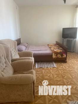 1-к квартира, посуточно, 38м2, 4/9 этаж