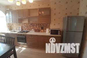 3-к квартира, посуточно, 75м2, 3/3 этаж