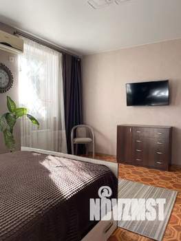 1-к квартира, посуточно, 60м2, 1/2 этаж