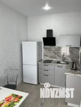 1-к квартира, посуточно, 34м2, 2/4 этаж