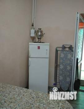 1-к квартира, посуточно, 38м2, 1/2 этаж