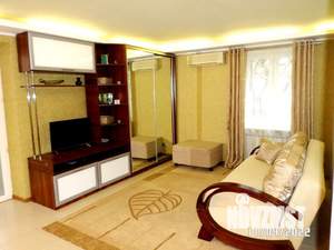 2-к квартира, посуточно, 44м2, 1/5 этаж