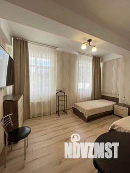 2-к квартира, посуточно, 64м2, 1/1 этаж