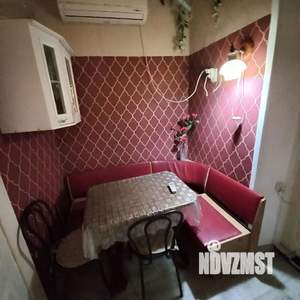 3-к квартира, посуточно, 52м2, 2/2 этаж
