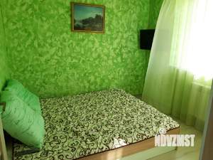 2-к квартира, посуточно, 44м2, 3/3 этаж