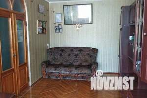 2-к квартира, посуточно, 48м2, 2/4 этаж