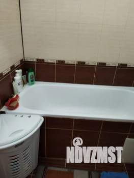 1-к квартира, посуточно, 27м2, 1/2 этаж