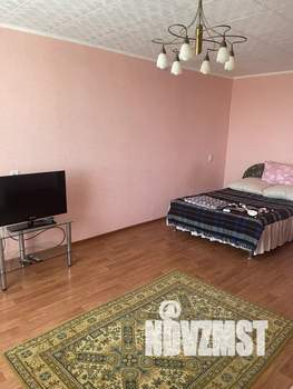 1-к квартира, посуточно, 37м2, 8/9 этаж