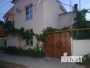 Студия квартира, посуточно, 50м2, 1/2 этаж