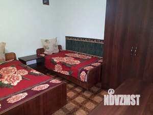 2-к квартира, посуточно, 45м2, -1/2 этаж