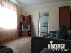 1-к квартира, посуточно, 30м2, 1/2 этаж