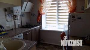 2-к квартира, посуточно, 49м2, 1/1 этаж