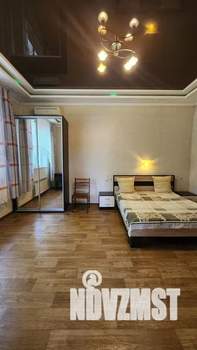 1-к квартира, посуточно, 40м2, 2/2 этаж