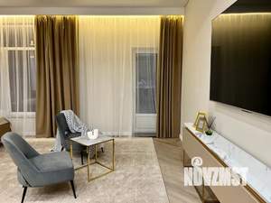 Студия квартира, посуточно, 57м2, 5/6 этаж