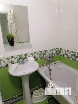 1-к квартира, посуточно, 38м2, 3/9 этаж