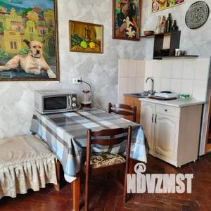 Студия квартира, посуточно, 23м2, 3/3 этаж