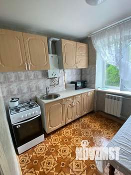 2-к квартира, посуточно, 44м2, 2/4 этаж