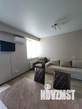 Студия квартира, посуточно, 30м2, 5/8 этаж