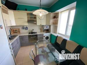 2-к квартира, посуточно, 45м2, 2/2 этаж