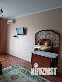 2-к квартира, посуточно, 75м2, 1/5 этаж
