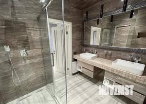 1-к квартира, посуточно, 63м2, 2/9 этаж