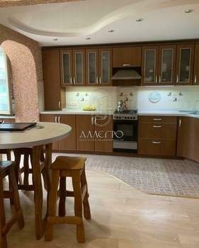 4-к квартира, на длительный срок, 75м2, 4/9 этаж