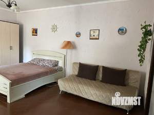 1-к квартира, посуточно, 40м2, 1/2 этаж