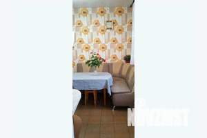 1-к квартира, посуточно, 30м2, 1/2 этаж
