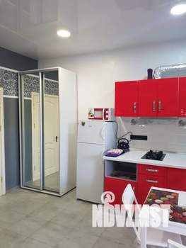 Студия квартира, посуточно, 40м2, 1/2 этаж