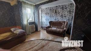 1-к квартира, посуточно, 50м2, 1/2 этаж