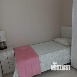 3-к квартира, посуточно, 60м2, 1/3 этаж