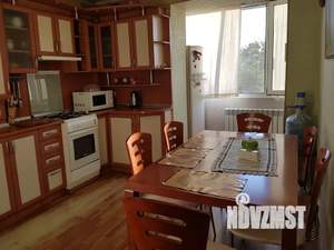 2-к квартира, посуточно, 58м2, 5/5 этаж