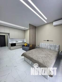 Студия квартира, посуточно, 40м2, 5/9 этаж