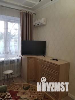 2-к квартира, посуточно, 50м2, 1/1 этаж