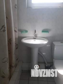 2-к квартира, посуточно, 40м2, -1/2 этаж