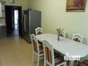 2-к квартира, на длительный срок, 92м2, 2/5 этаж