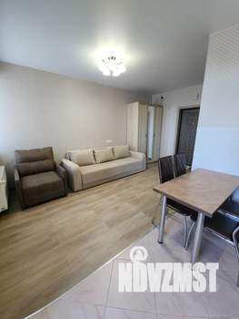 Студия квартира, посуточно, 30м2, 5/8 этаж