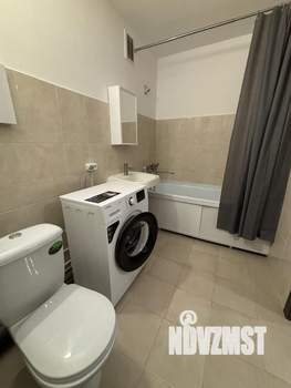 1-к квартира, посуточно, 37м2, 3/9 этаж