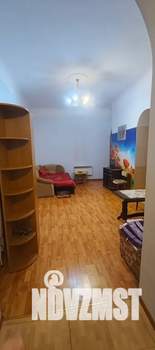 Студия квартира, посуточно, 31м2, 1/3 этаж