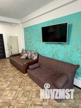 Студия квартира, посуточно, 65м2, 5/10 этаж