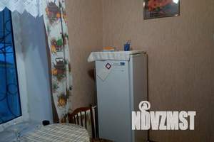 2-к квартира, посуточно, 10м2, 1/2 этаж