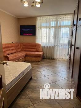 1-к квартира, посуточно, 46м2, 1/9 этаж